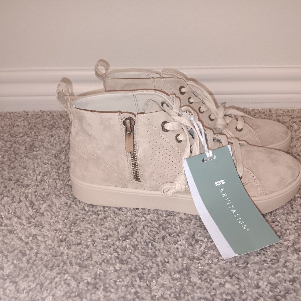 Revitalign Emma Suede mid top shoes